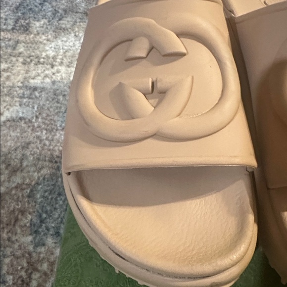 Gucci Soft Rubber Womens Interlocking G Platform Slide Sandals sz 38 - Picture 5 of 14